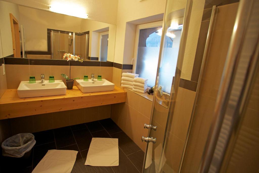 Anblick Appartement With Lake View Zell am See Habitación foto